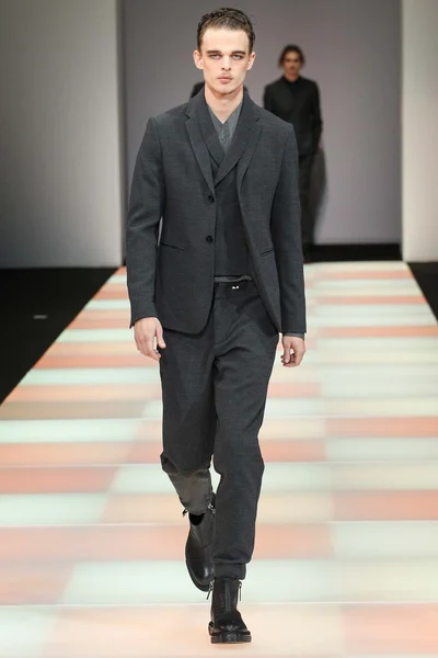 Look 57
